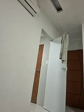 Snapshot of Andryzinho chatting on 12-02-25, 02:28 Andryzinho online show from 12-02-25, 02:28