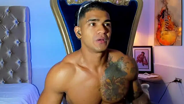 antonio  444 online show from 02-06-26, 10:40