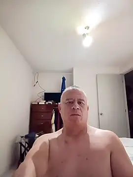 Snapshot of cuntico chatting on 09-24-25, 01:20 cuntico online show from 09-24-25, 01:20