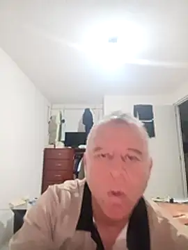 Snapshot of cuntico chatting on 11-03-25, 05:20 cuntico online show from 11-03-25, 05:20