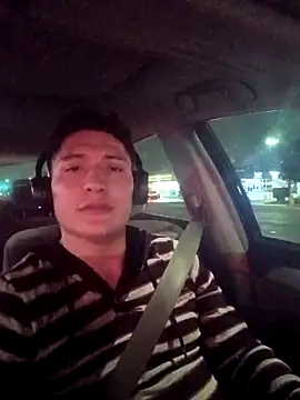 Zetaloco26 online show from 10-21-25, 04:02