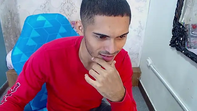 Snapshot of Derek_Storm_ chatting on 10-30-25, 10:49 Derek Storm online show from 10-30-25, 10:49