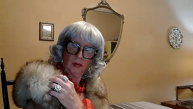 Snapshot of ROBY_SWEETHOT chatting on 09-27-25, 10:04 ROBY SWEETHOT online show from 09-27-25, 10:04