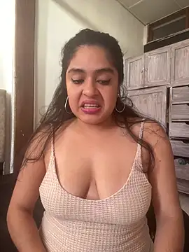 EmilyNoir1 online show from 07-28-26, 10:20