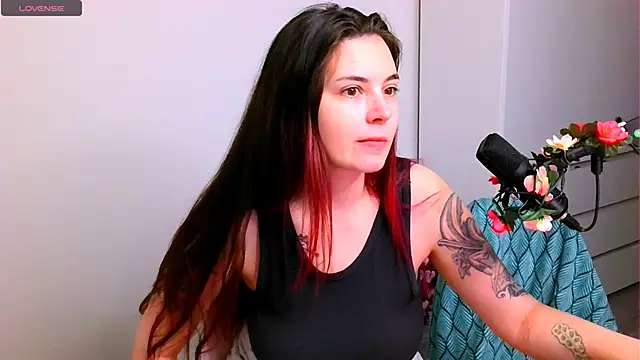 peachyness online show from 11-28-25, 03:25