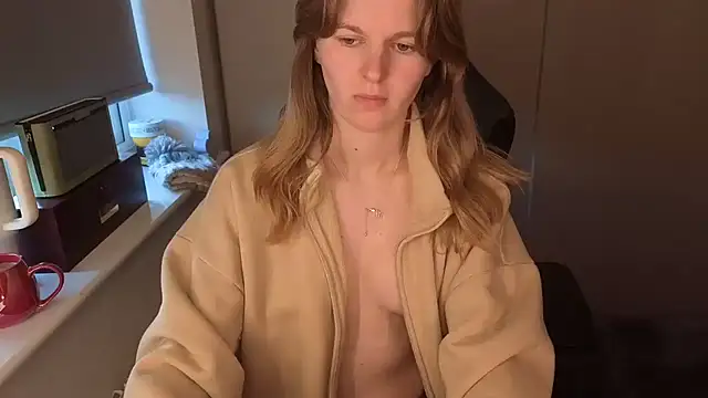 Lilly-Luscious online show from 12-02-25, 03:18