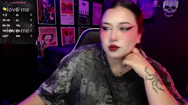 Ravendark  online show from 11-06-25, 10:32