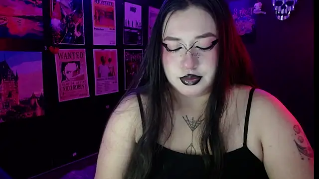 Snapshot of Ravendark_ chatting on 03-17-26, 12:04 Ravendark online show from 03-17-26, 12:04