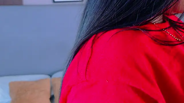 LanaRozz online show from 04-18-26, 07:29