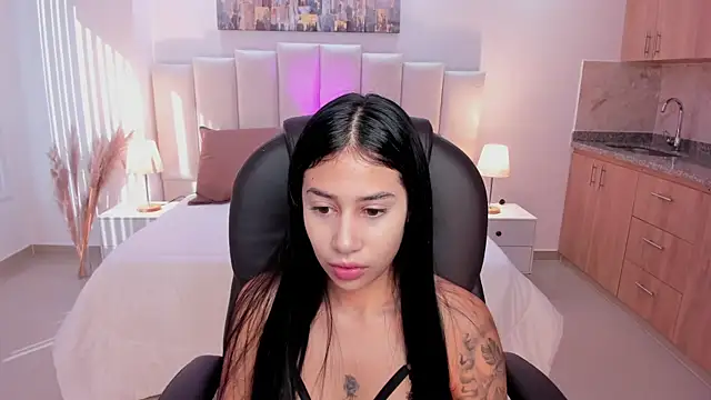 miranda crawfor online show from 09-13-25, 12:49