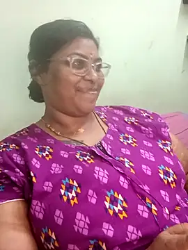 Snapshot of zara-mallus chatting on 09-14-25, 07:24 zara-mallus online show from 09-14-25, 07:24