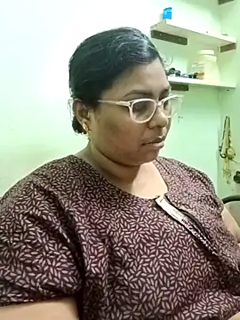Snapshot of zara-mallus chatting on 09-28-25, 07:19 zara-mallus online show from 09-28-25, 07:19