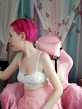 Fuzzy Unicorn online show from 12-05-25, 07:43