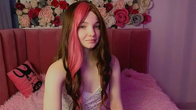 AnimeAlica18 online show from 11-26-25, 02:34