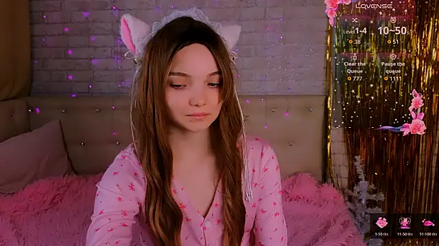 AnimeAlica18 online show from 01-14-26, 02:50