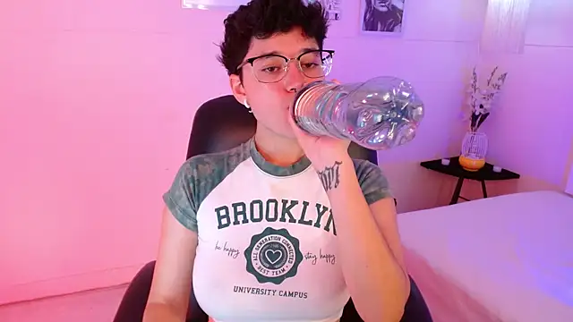 jeroharper online show from 10-23-25, 03:11