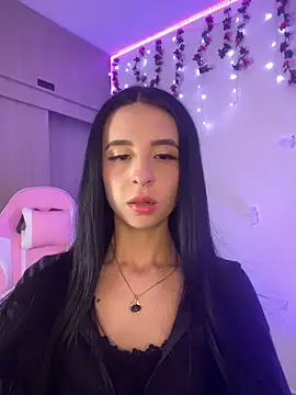 Lia  1 online show from 11-20-25, 08:30