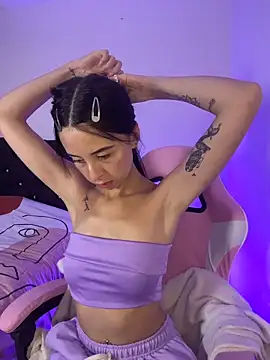 Lia  1 online show from 02-25-26, 01:10