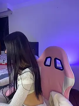 Lia  1 online show from 03-04-26, 10:10