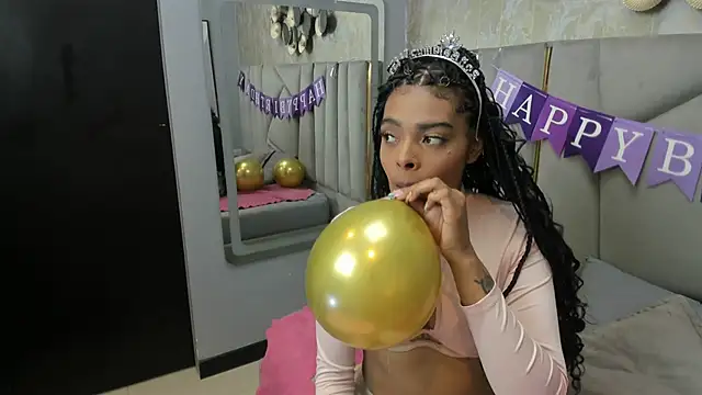 EmmaEbony  online show from 03-11-26, 12:11