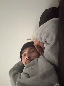 tanjir020 online show from 12-22-25, 06:49