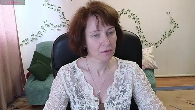 Lia Tito online show from 04-24-26, 09:12