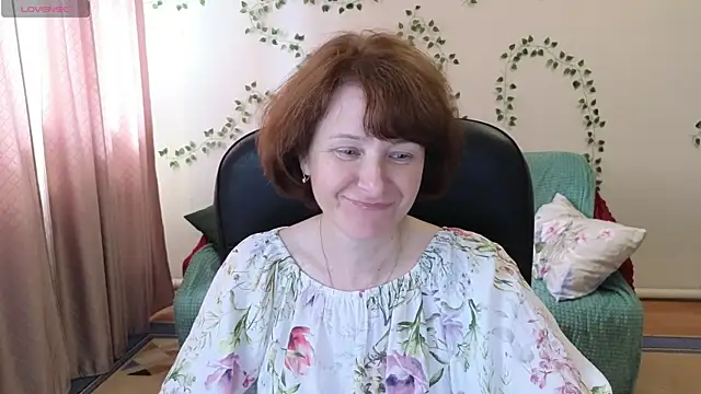 Lia Tito online show from 05-27-26, 06:32