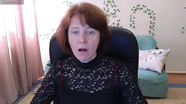 Lia Tito online show from 05-29-26, 06:44