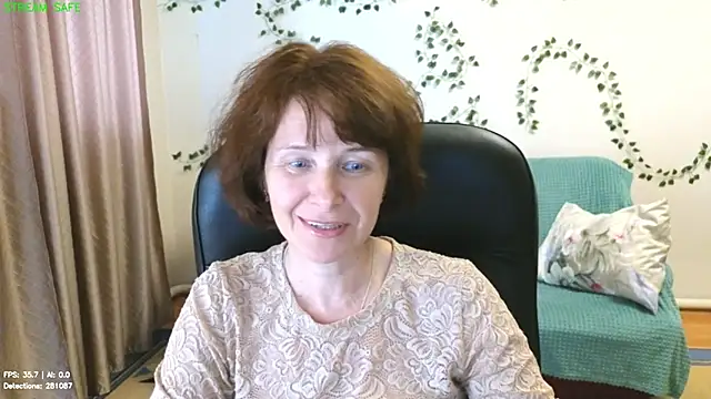 Lia Tito online show from 06-29-26, 01:33
