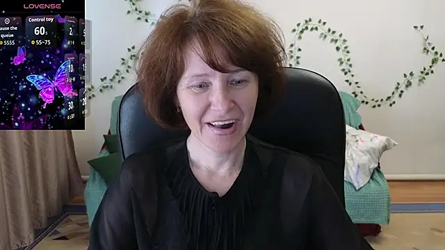 Lia Tito online show from 07-17-26, 06:31