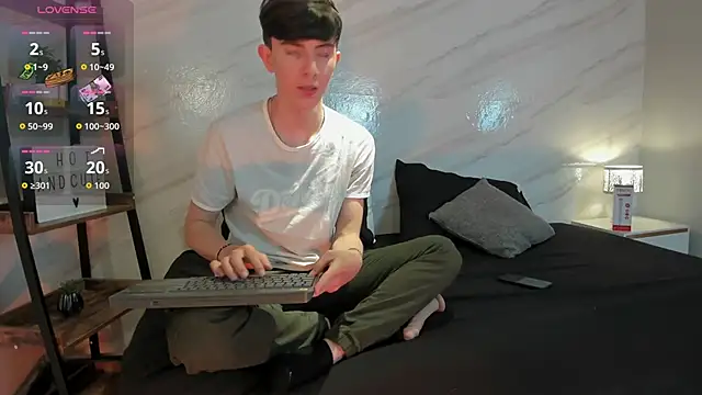 mathias saenz online show from 09-12-25, 07:14