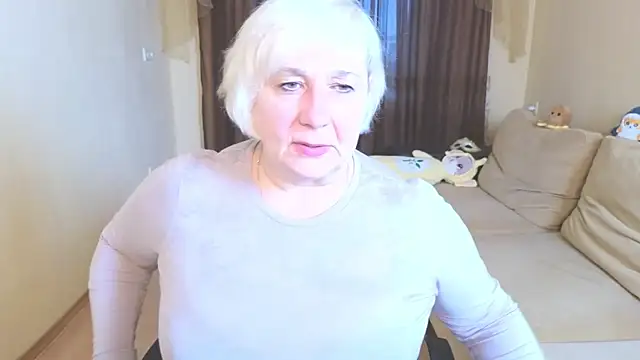 Milana Milky online show from 01-16-26, 05:11