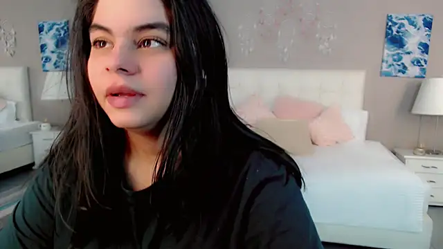 maddissonivanova online show from 04-04-26, 07:00