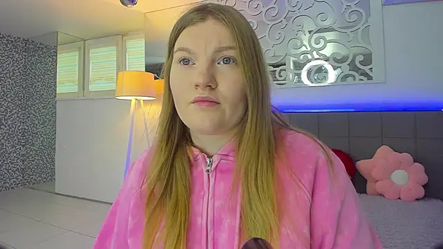 Snapshot of AshleyJoness chatting on 02-18-26, 05:58 AshleyJoness online show from 02-18-26, 05:58