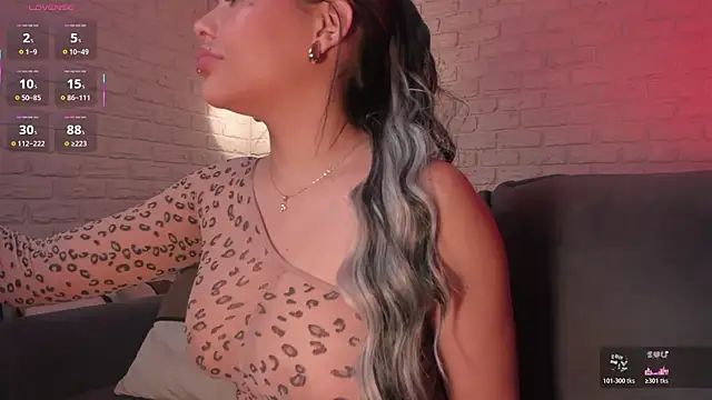 Snapshot of LiamCarterX chatting on 07-28-26, 12:48 LiamCarterX online show from 07-28-26, 12:48