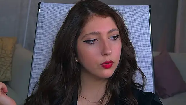 Mary Miiller online show from 10-22-25, 11:54