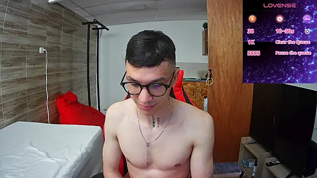 angelicious  online show from 10-31-25, 12:39