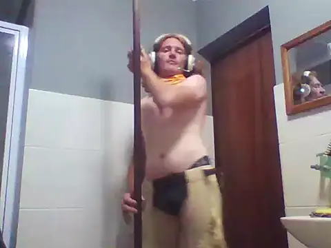 untamedredsnake online show from 03-03-26, 10:04