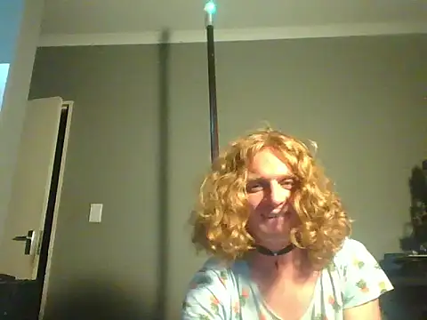 untamedredsnake online show from 03-06-26, 01:13