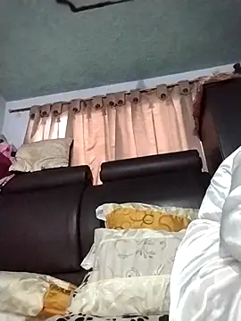 OliviaMorris1 online show from 02-18-26, 11:50