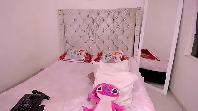 bonniebakerz1 online show from 02-05-26, 11:42