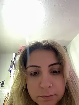 sophiemonroevip online show from 05-25-26, 12:00