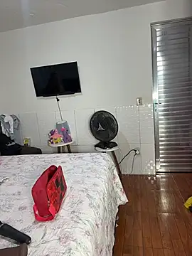 sophiemonroevip online show from 06-01-26, 11:56