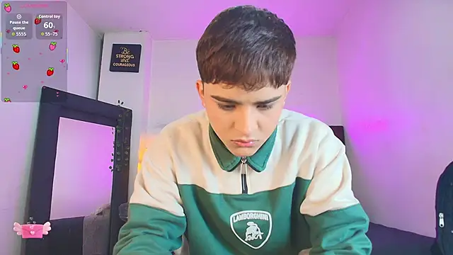 Lucass love online show from 12-15-25, 01:26