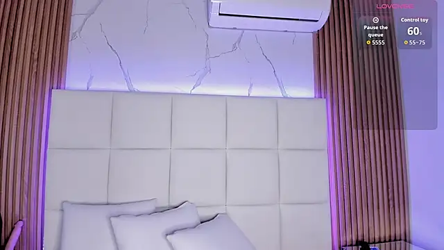 Meloddy Parkerr  online show from 02-20-26, 03:58