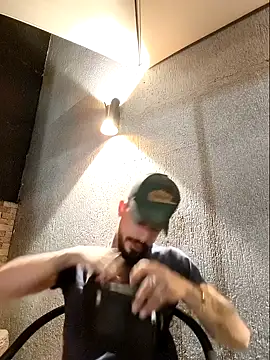 VinzenzRizzo online show from 11-12-25, 02:45