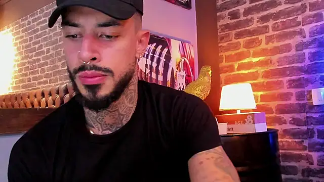 VinzenzRizzo online show from 07-20-26, 02:48