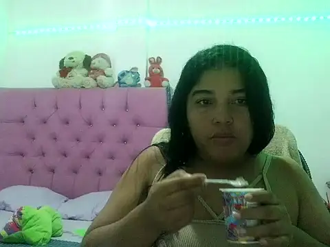 angelHeath13 online show from 06-10-26, 02:01