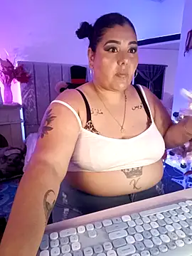 AndreaKinky online show from 12-03-25, 08:12