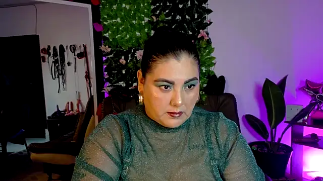 Snapshot of AndreaKinky chatting on 05-28-26, 10:29 AndreaKinky online show from 05-28-26, 10:29